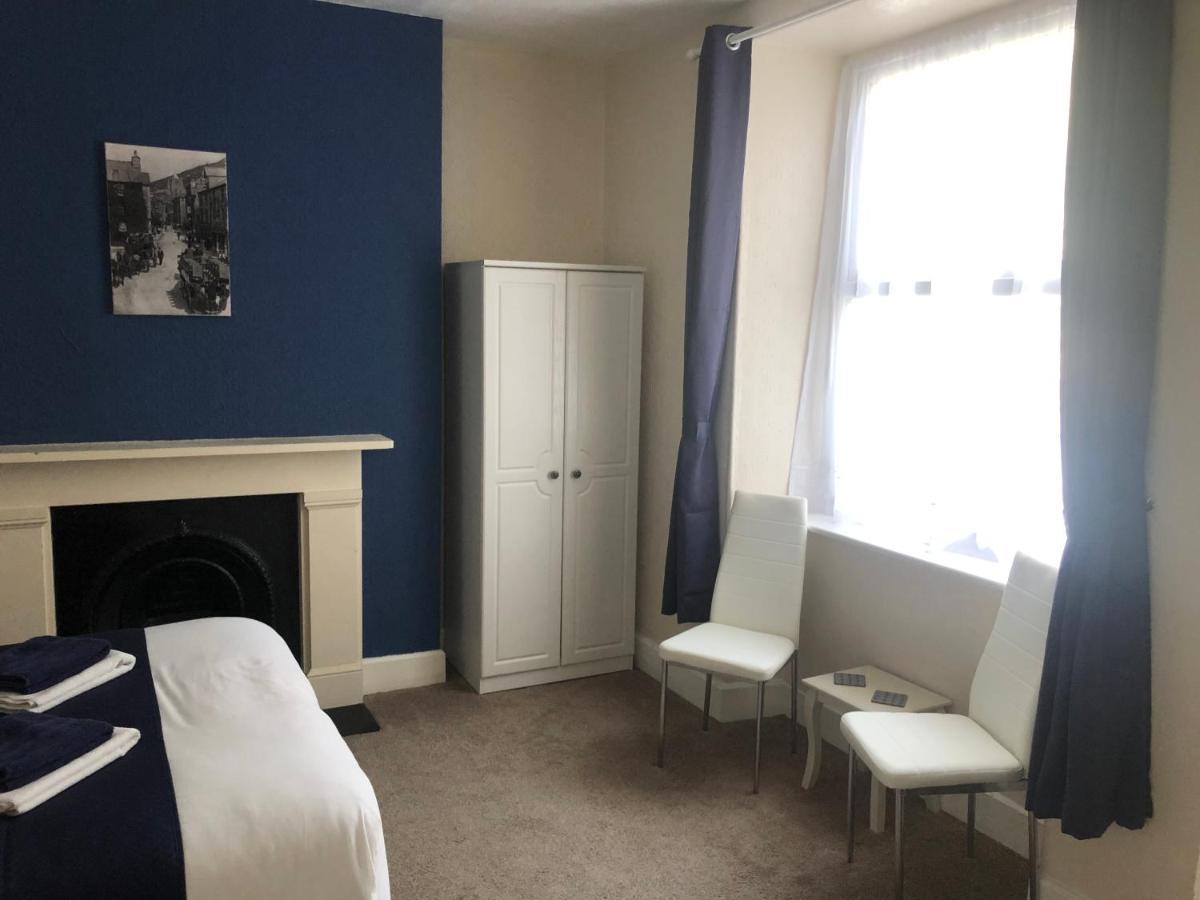 Bed & Breakfast Leamington House